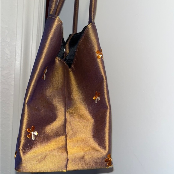 Shangtung Silk Bag Handmade by Cambodian Mine Refugees - Picture 5 of 16